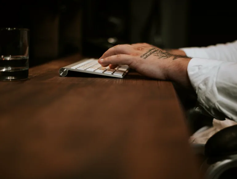 Taper un premier message au clavier